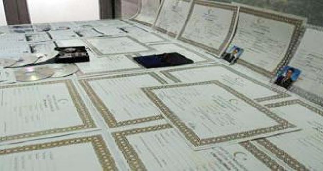 650 bin öğretmen mercek altında