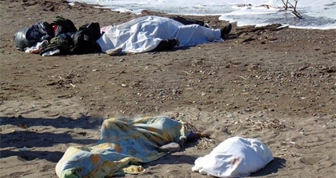 Ege'de 2 ayrı göçmen faciası