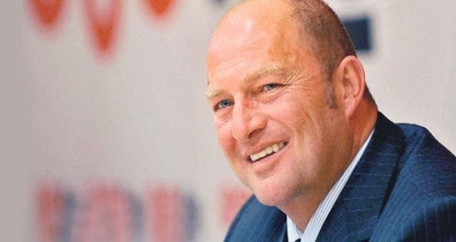 Siyasilerden Mustafa Koç mesajları