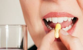 Fransa'da ilaç denemesinden 1kişi öldü